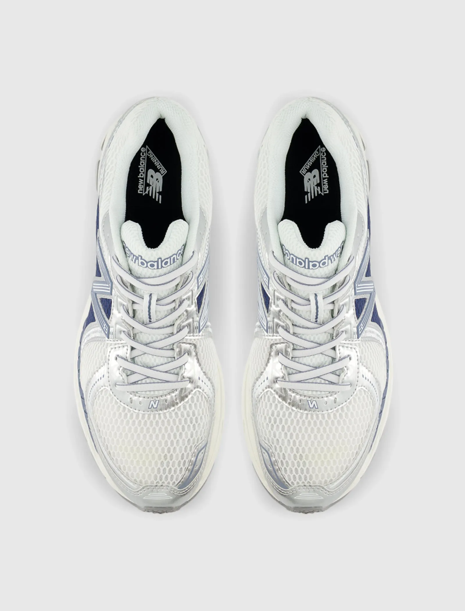 Arctic Grey Northern Lights Pack - 860 V2