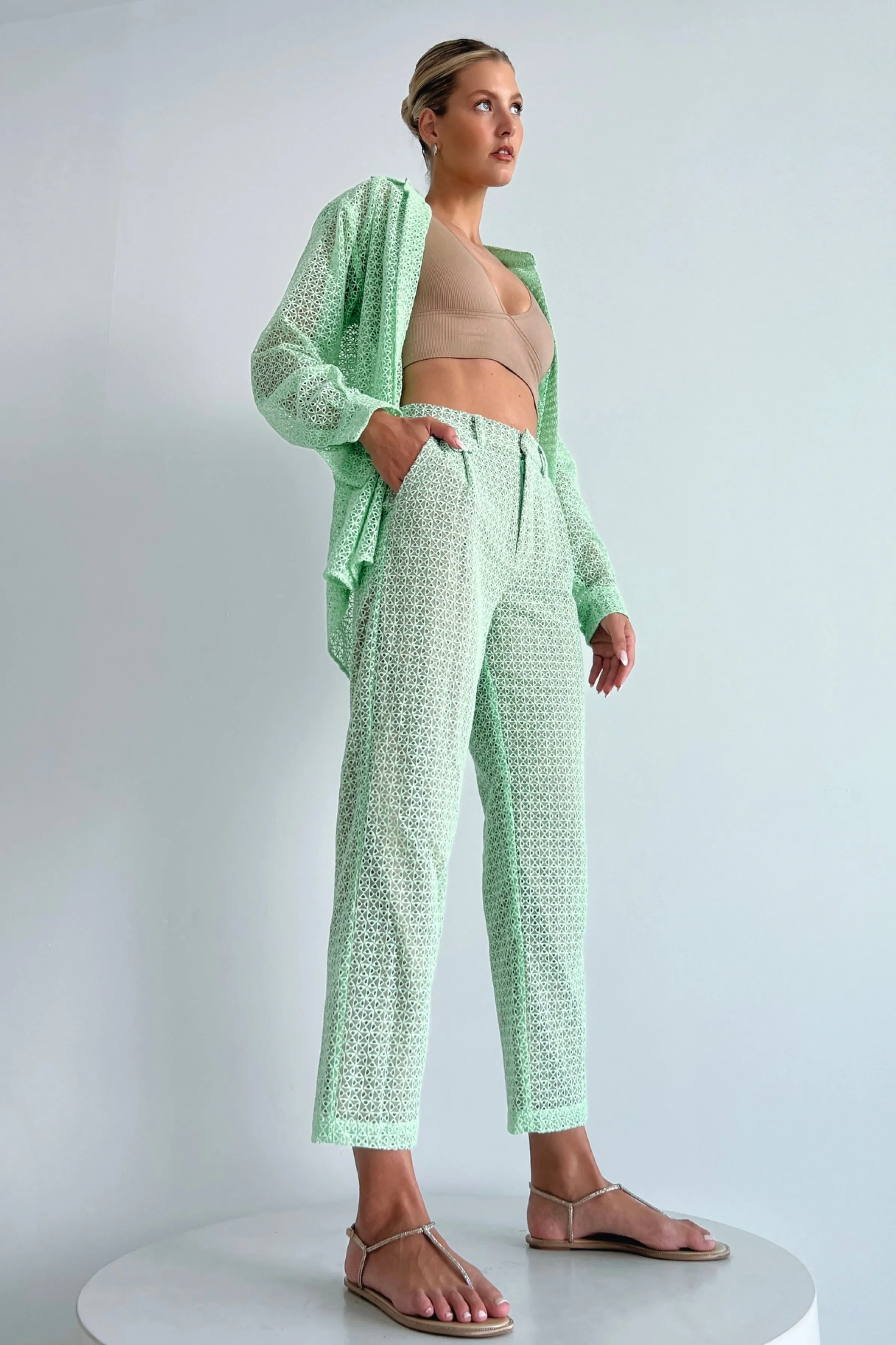 AMANDA PANT GEO EYELET