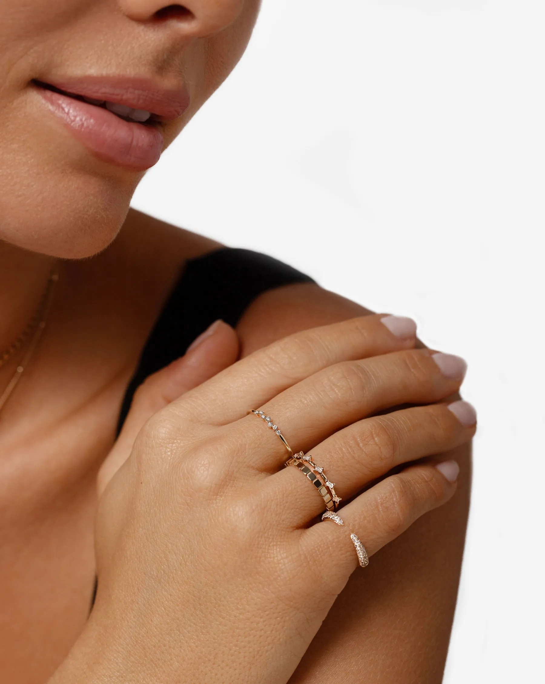 Baguette Distance Ring