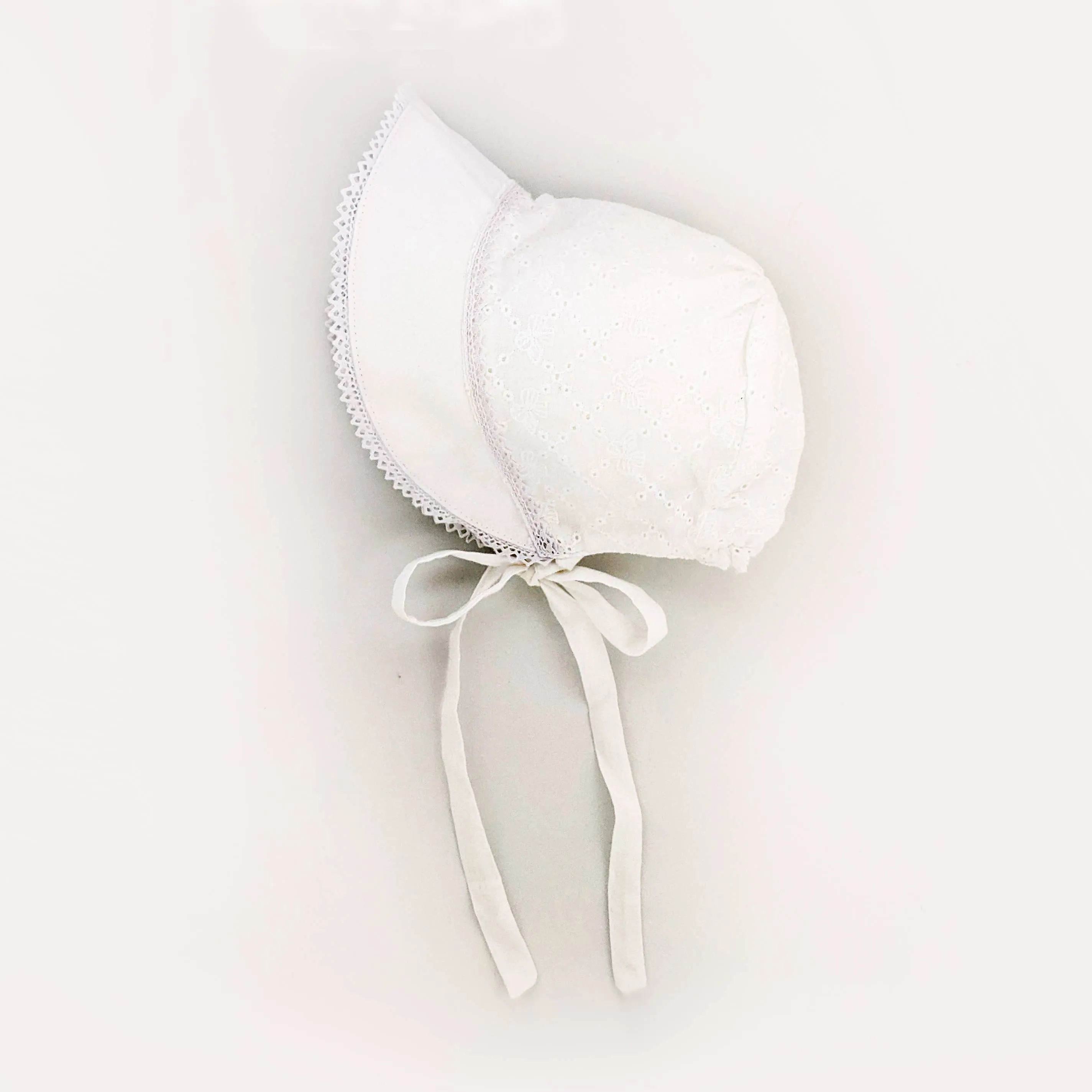 Bow Eyelet Sunbonnet Baby & Toddler: 0-3 Months
