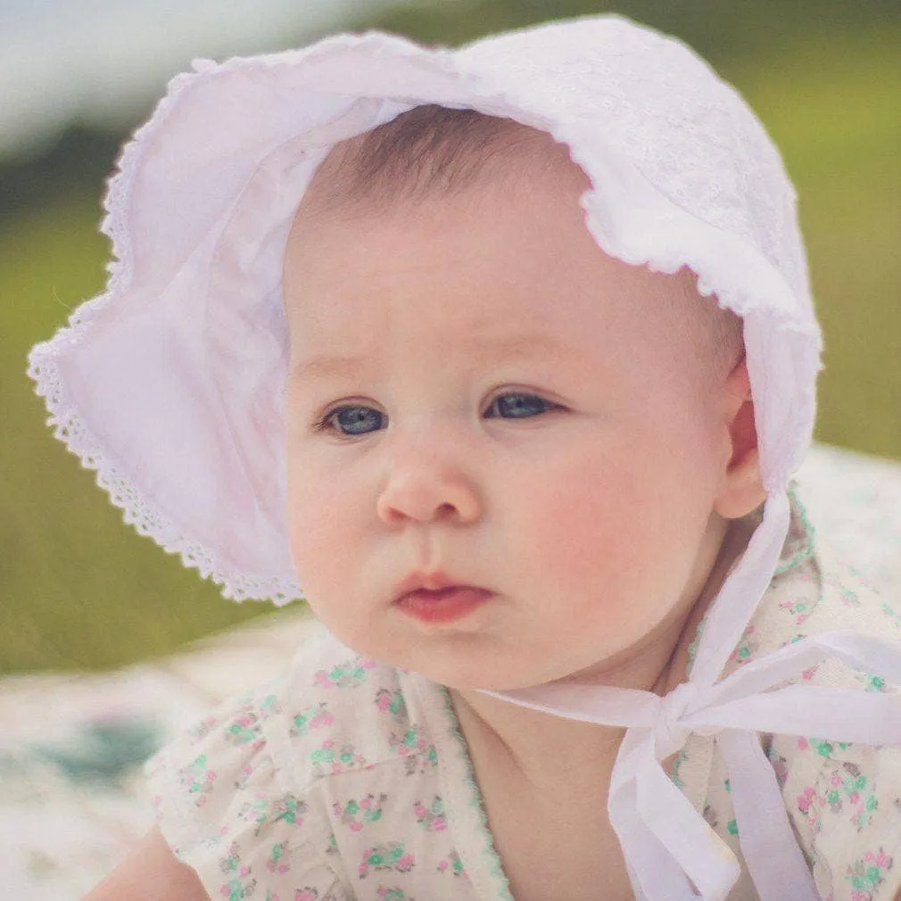 Bow Eyelet Sunbonnet Baby & Toddler: 0-3 Months