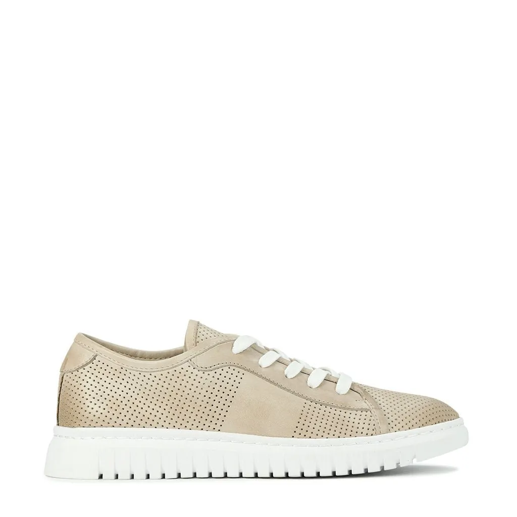 Classie Leather Low Sneakers