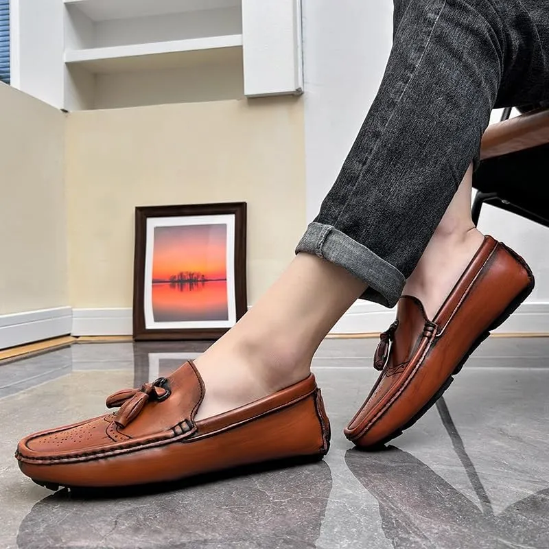 Men's Loafers Round Toe Vegan Leather Brogue Embossed with Tassel Driving Loafers Flexible Lightweight Comfortable Outdoor Slip On