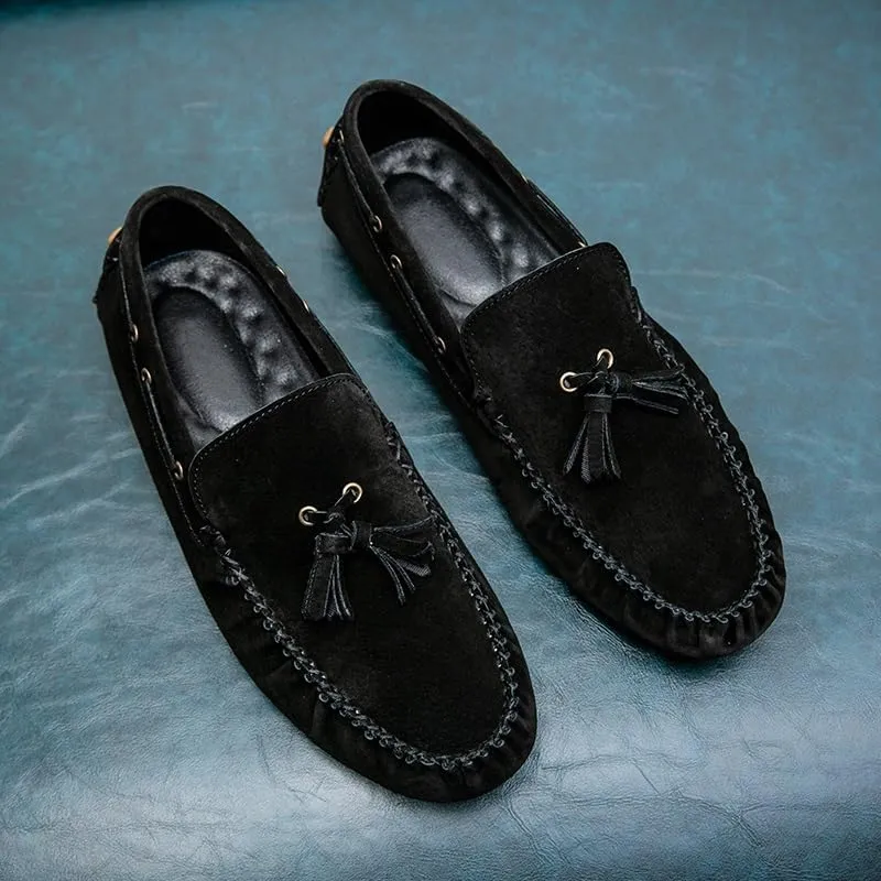 Men's Loafers Shoes Solid Color Round Toe Suede Vamp Tassel Driving Shoes Comfortable Slip Resistant Anti-Slip Fashion Slip-on