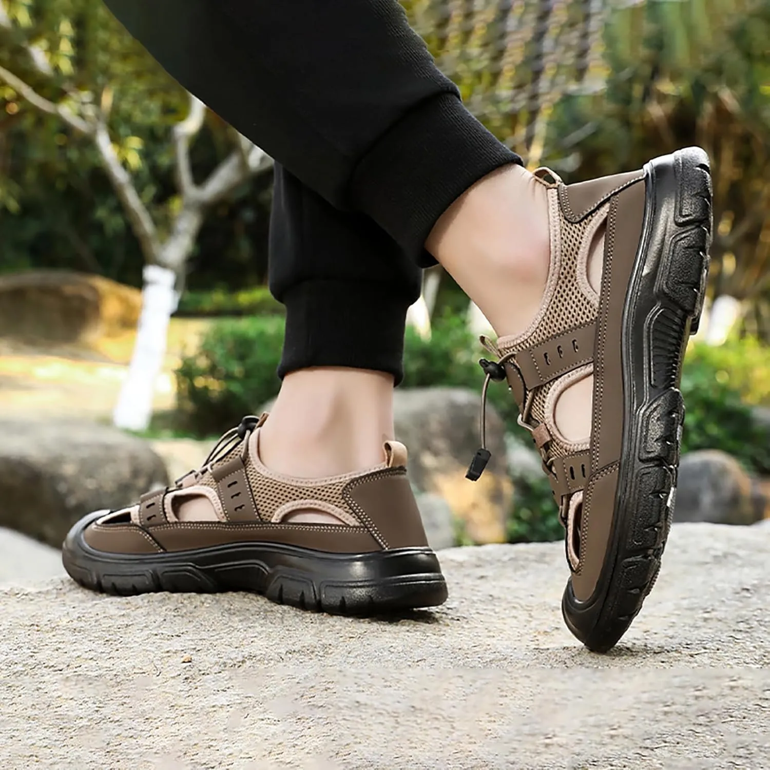 Men's Sport Hiking Sandals Outdoor Hiking Closed Toe Outdoor Athletic Walking Sandal for Lightweight Summer Beach Water Shoes
