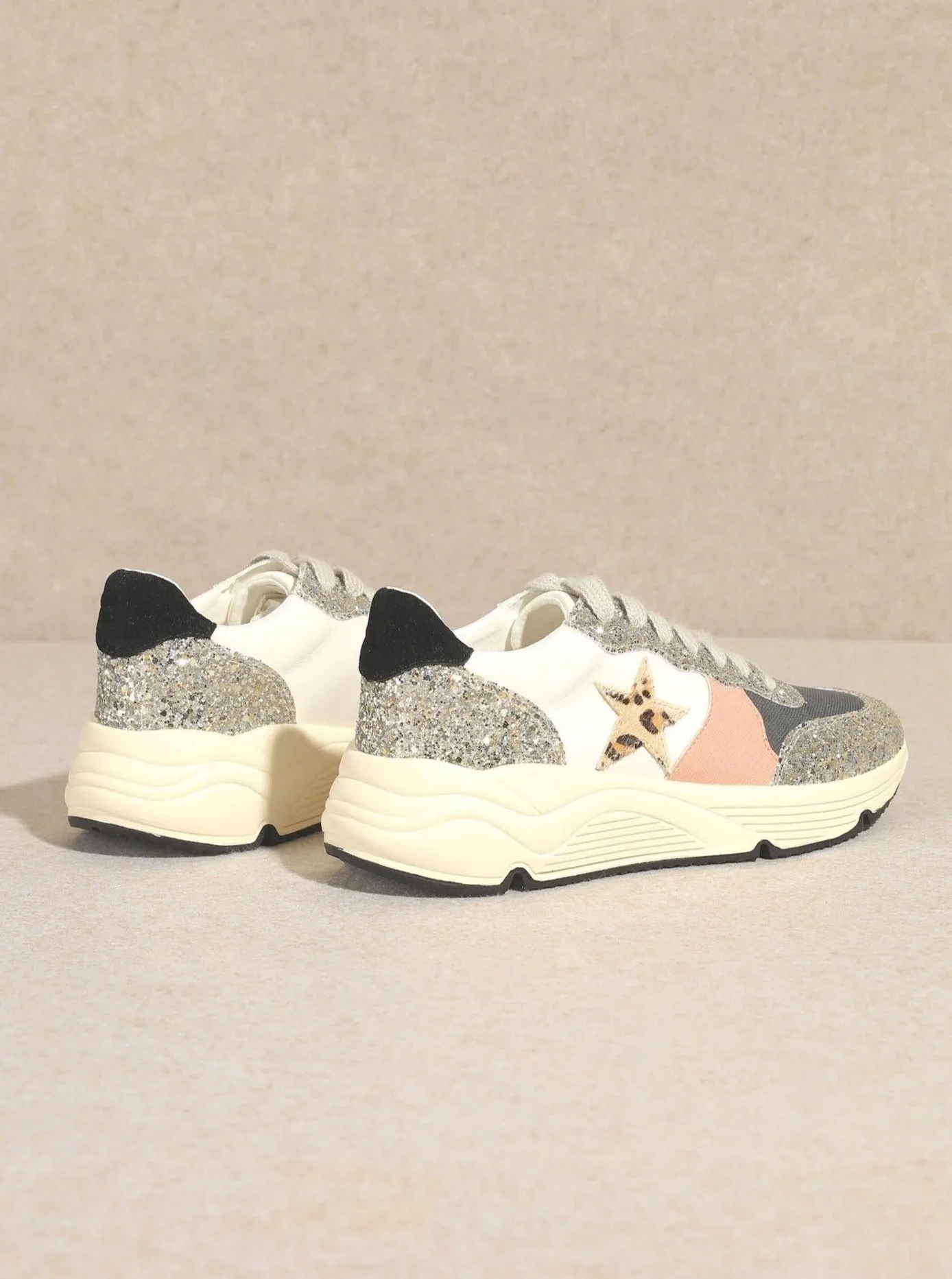 Roxy Glitter Runner Sneaker